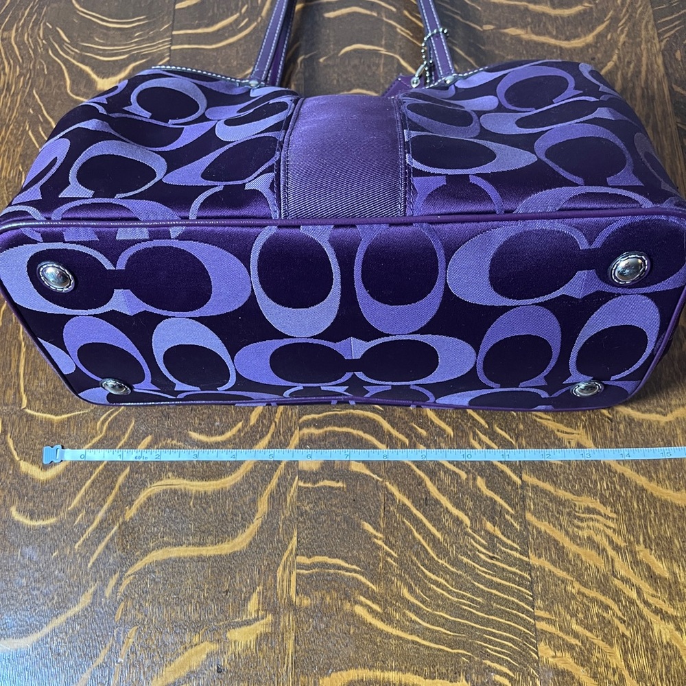 Coach Dark Purple Signature C Kiss Lock Shoulder Bag - Picture 12 of 14
